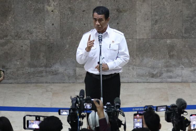 LSI Denny JA: Prabowo Butuh Sosok "Mr Clean" Seperti Amran Sulaiman