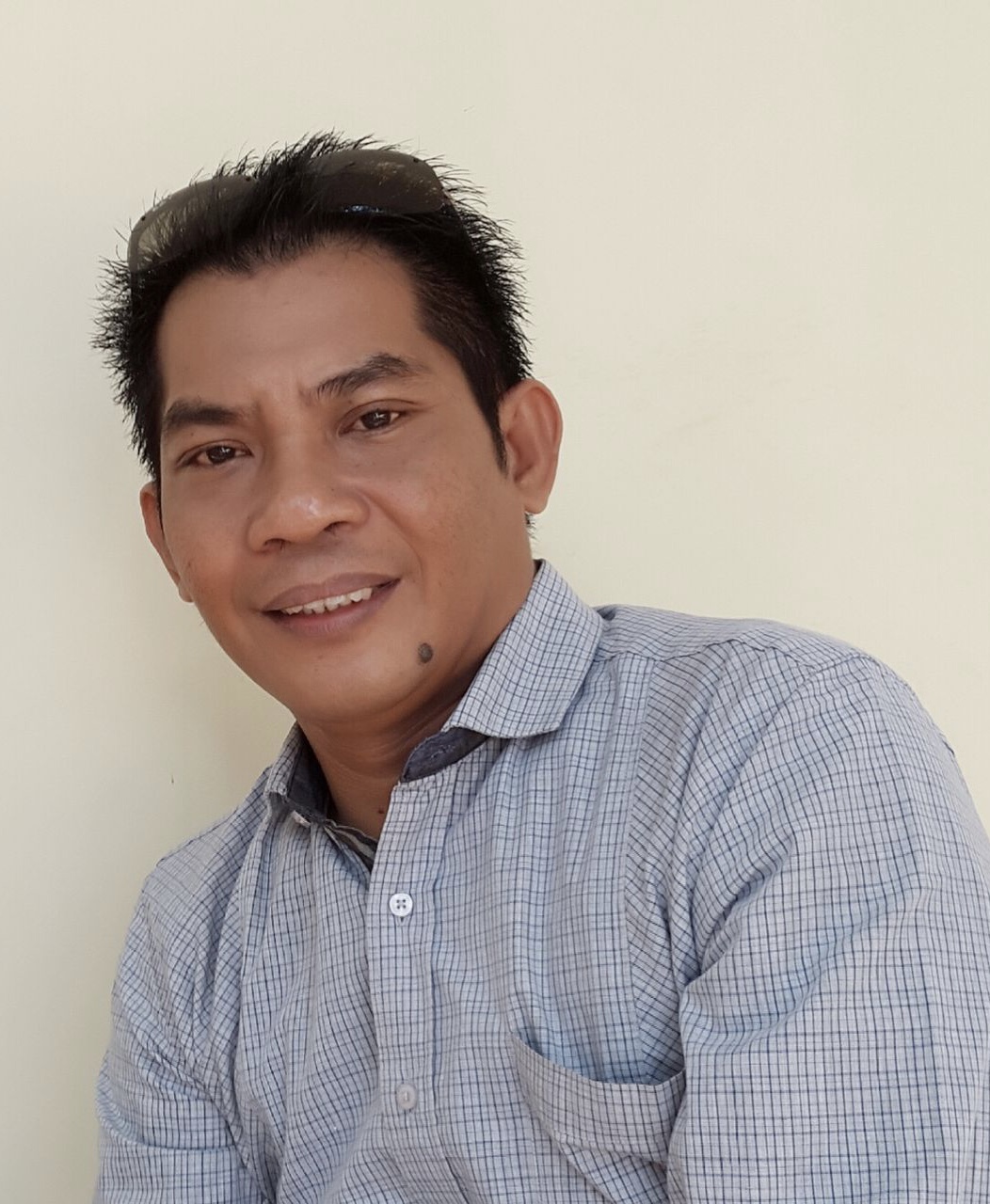 Menjelang magrib di bulan Ramadhan, suasana selalu khusyuk.