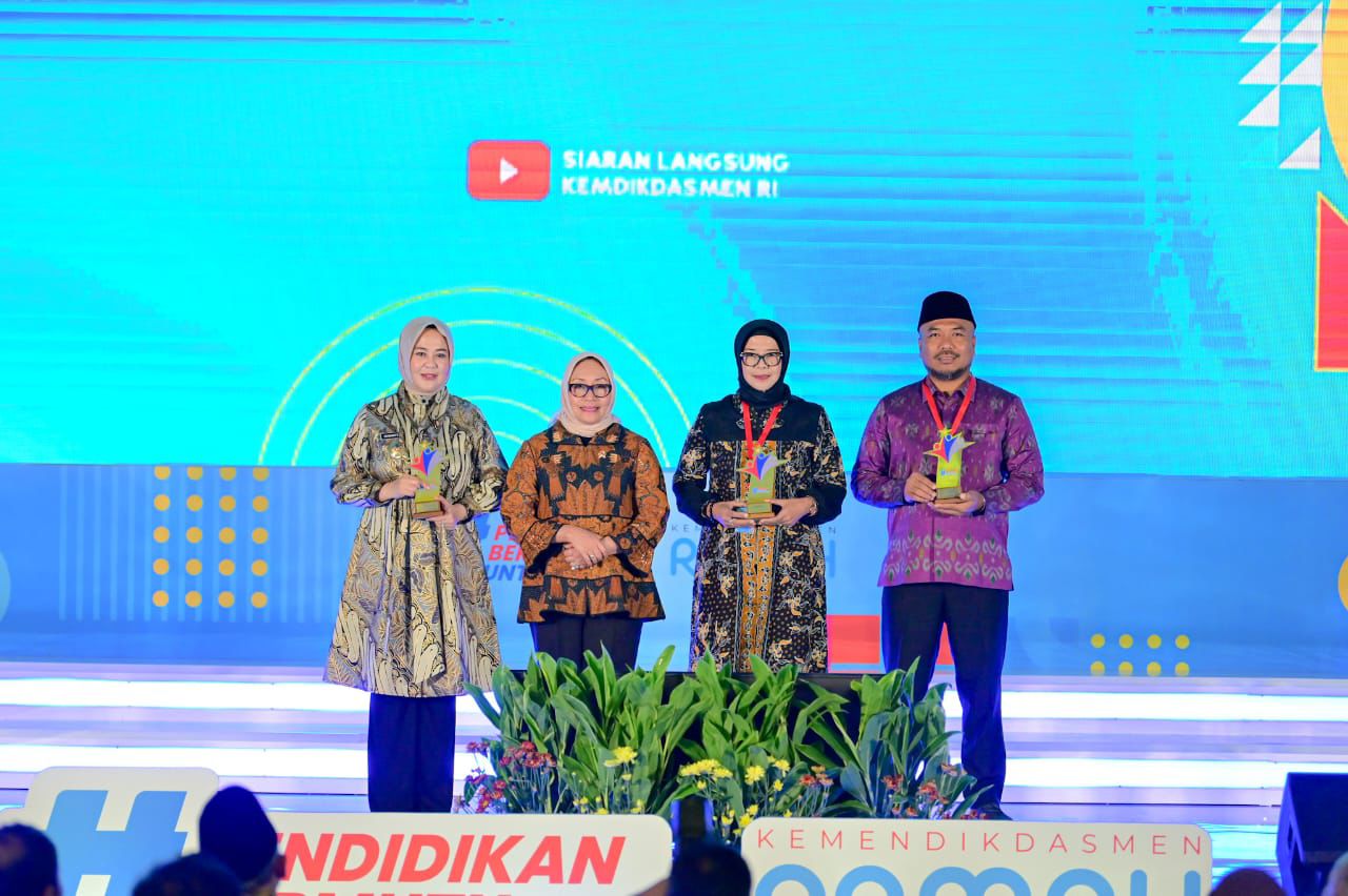  Sulsel Borong Tiga Penghargaan Nasional Bidang Pendidikan, Fatmawati Rusdi: Buah dari Kerjasama Lintas Pihak
