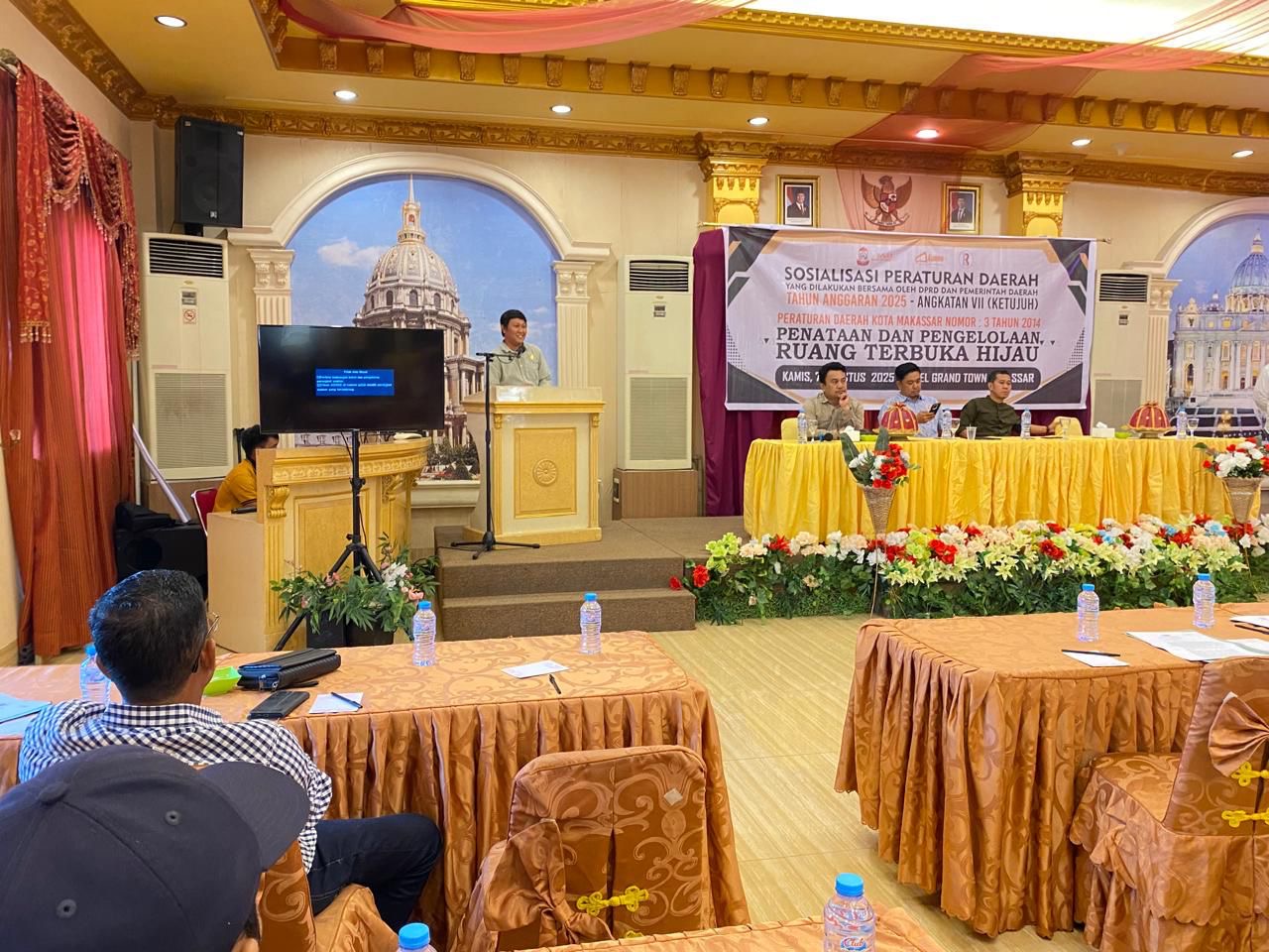 Penataan dan Pengelolaan Ruang Terbuka Hijau (RTH)—sebuah langkah yang penting namun kerap terabaikan dalam dinamika pembangunan kota.