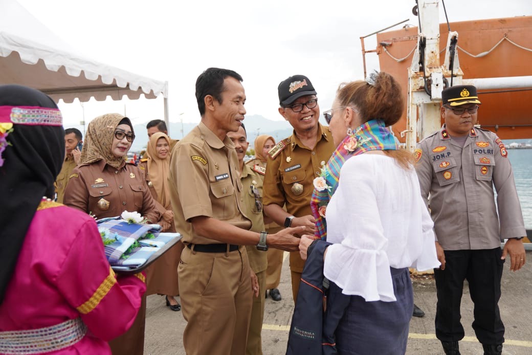 Pemerintah Kota Palopo Sambut Wisatawan Mancanegara di Pelabuhan Tanjung Ringgit