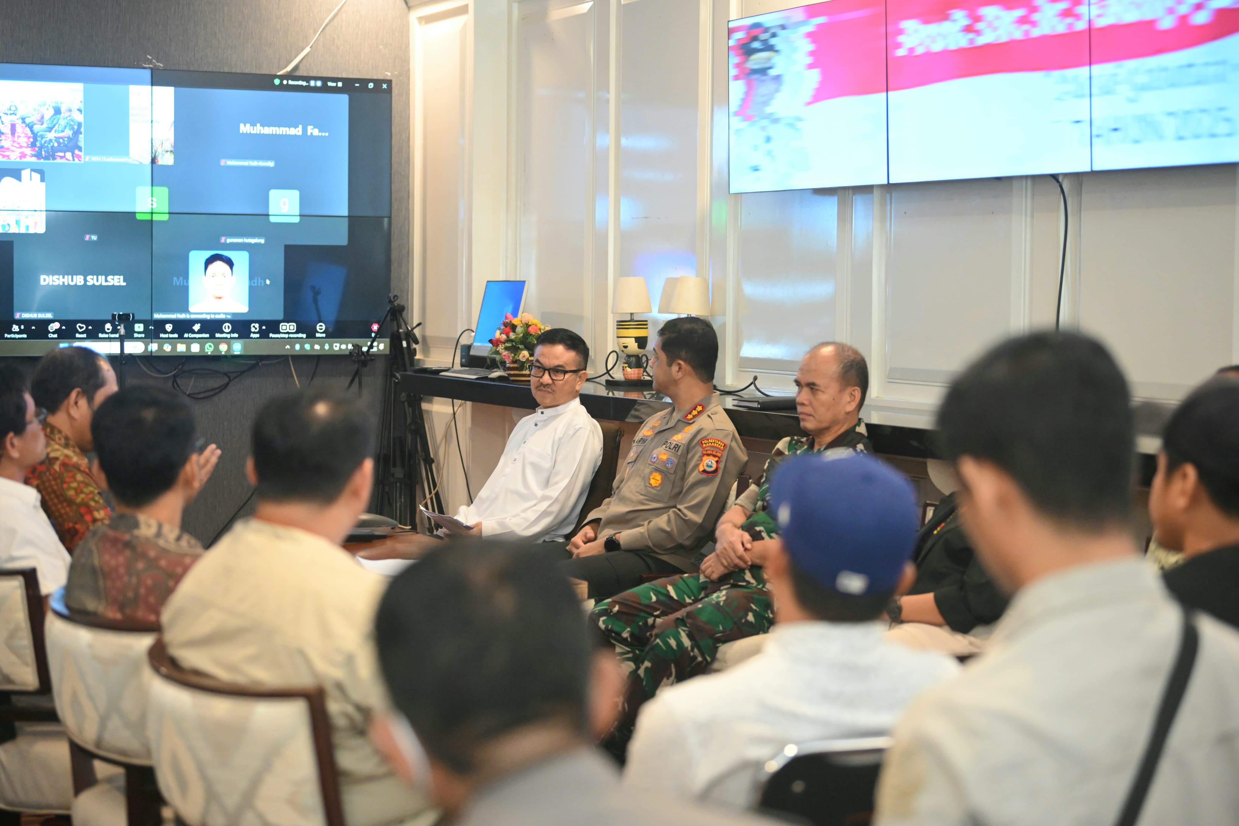 Tanggapi Aksi Demo Dobrak, Pemprov Sulsel Wadahi Pertemuan antara Driver Online dan Aplikator