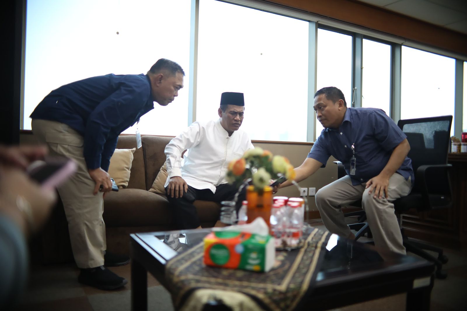 Setiba dari Yordania, Mentan Sidak Bulog dan PIHC