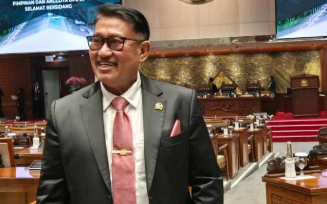 6 Tahun Konsisten, Legislator Amure Kembali Bantu Ribuan Pelajar Lewat Beasiswa PIP
