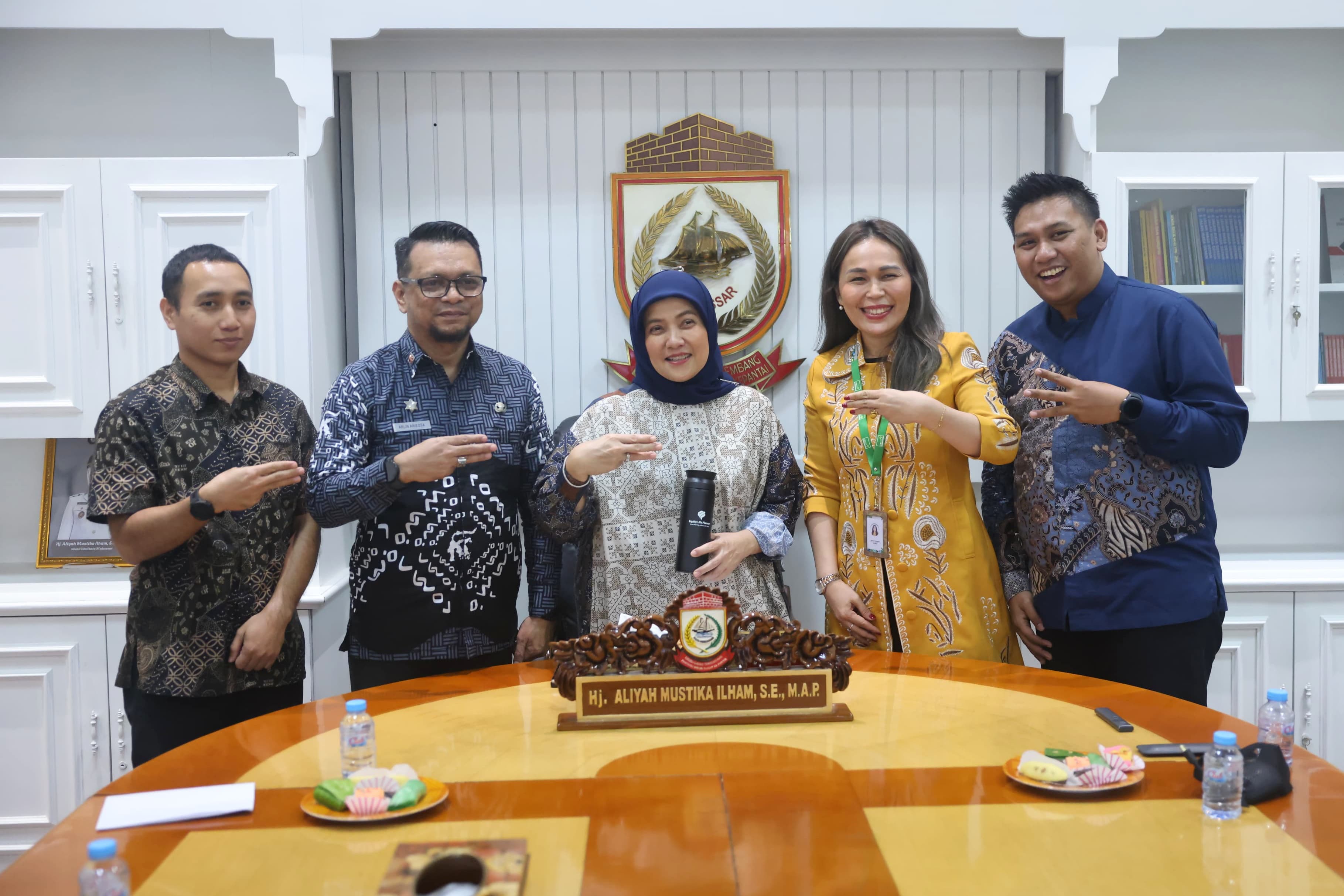 Aliyah Mustika Ilham Terima Audiensi PT. Equity Life Indonesia