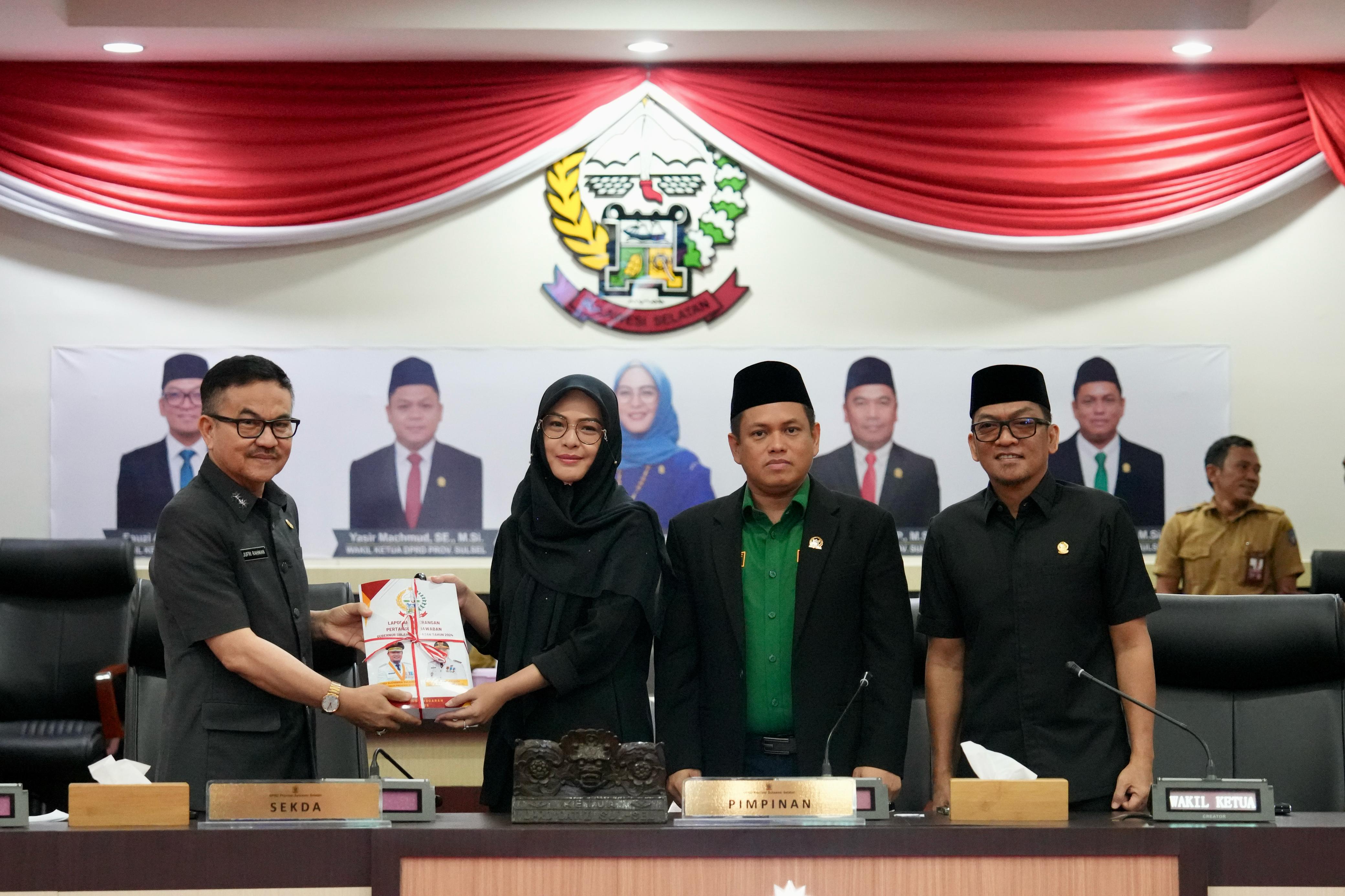 Hadiri Paripurna Penyampaian LKPJ Gubernur, Sekda Jufri Rahman Sampaikan Realisasi APBD dalam LKPJ 2024