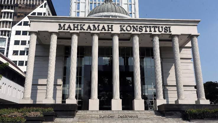 Anulir Revisi UU Pemisahan Penyelenggaran Pemilu, DPR Diduga Mengamputasi MK