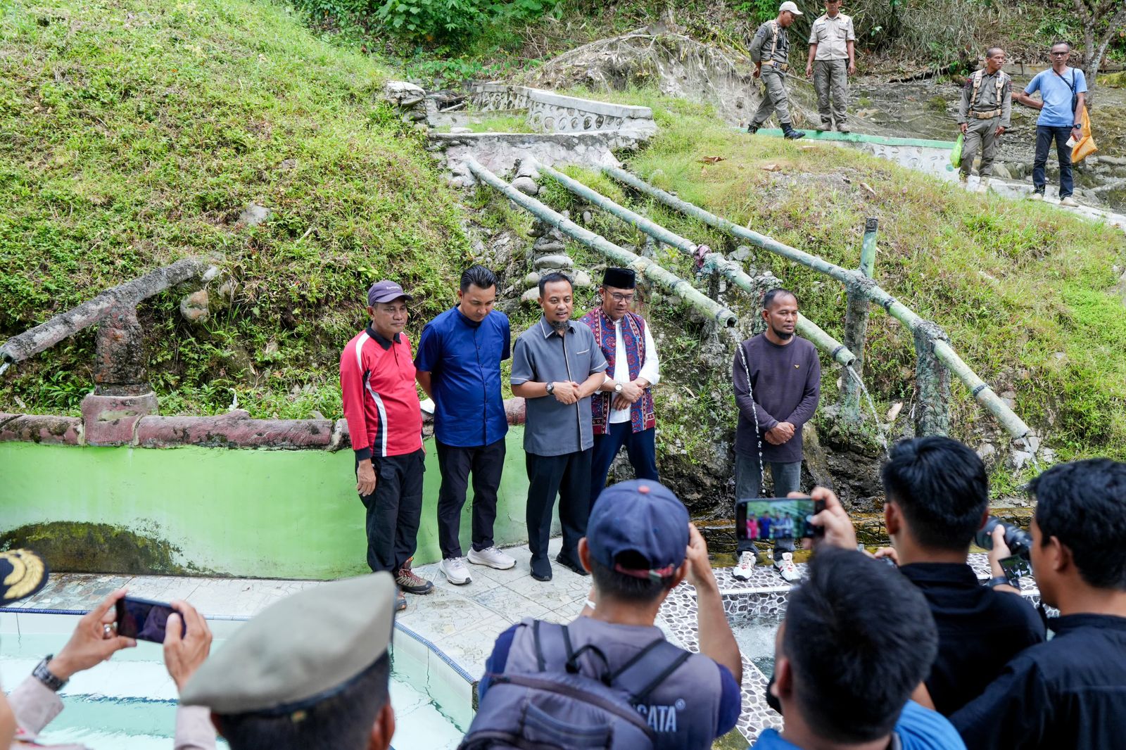 Gubernur Sulsel Apresiasi Permandian Air Panas Pincara Luwu Utara, Ajak Majukan Pariwisata Daerah