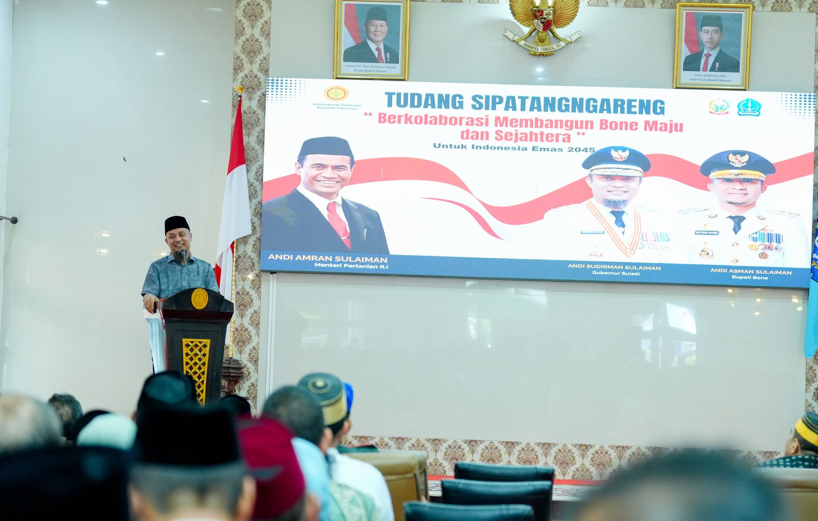 Gubernur Andi Sudirman Dorong Pembangunan Infrastruktur dalam “Tudang Sipatangngareng” di Bone