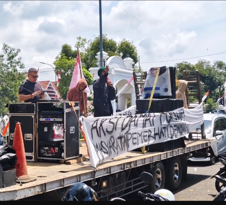 Ribuan Warga Bone Desak Dalang Kerusuhan Ditangkap