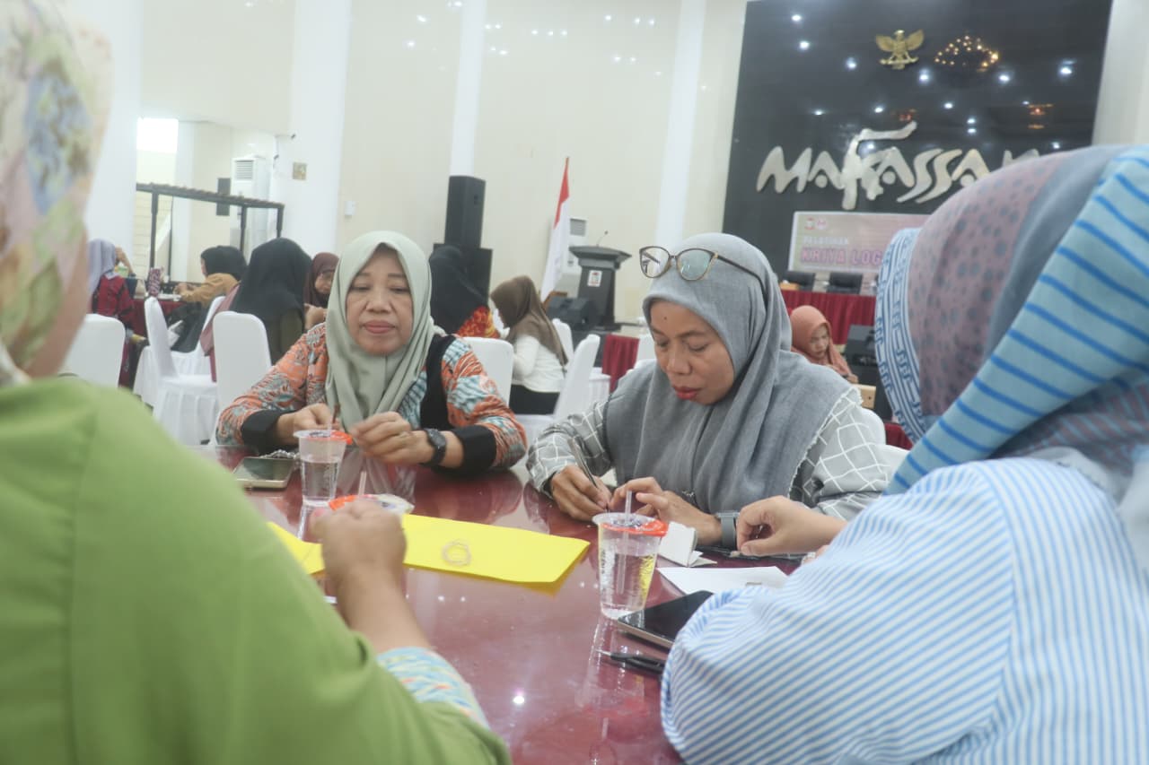 Tiga Hari Belajar Kriya Logam, Peserta Sampaikan Apresiasi untuk Dekranasda Makassar