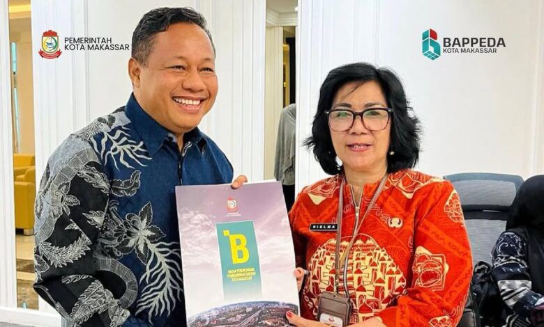 Bappeda dan Disnaker Makassar Tandatangani BAST Data P3K3 untuk Perlindungan Pekerja Rentan