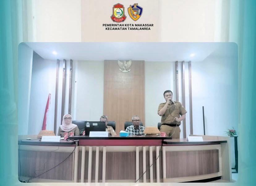 Sekretaris Camat Tamalanrea Membuka Kegiatan Sosialisasi Perwali Nomor 19 Tahun 2025