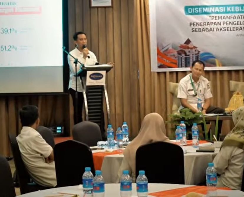 Dinas Lingkungan Hidup Gelar Pertemuan Bahas Pemanfaatan Alokasi Dana Kelurahan Penerapan Sampah dan Urban Framing