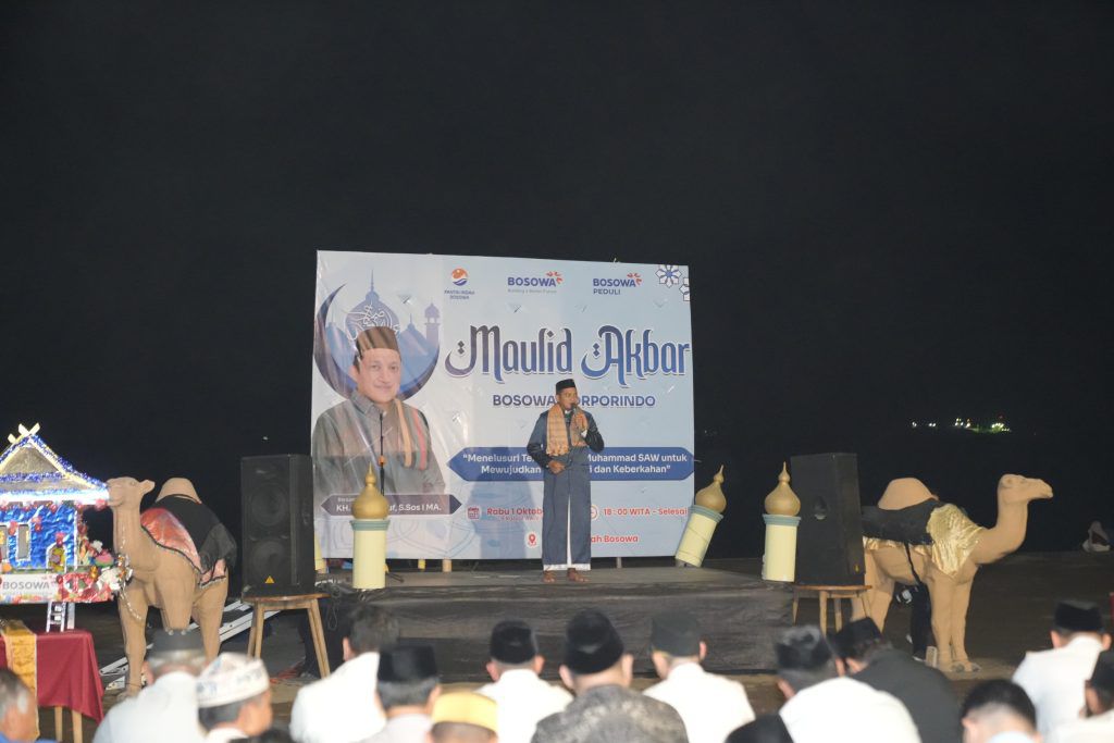 Kepala Bapenda Bersama Wali Kota Makassar Hadiri Maulid Nabi Muhammad SAW