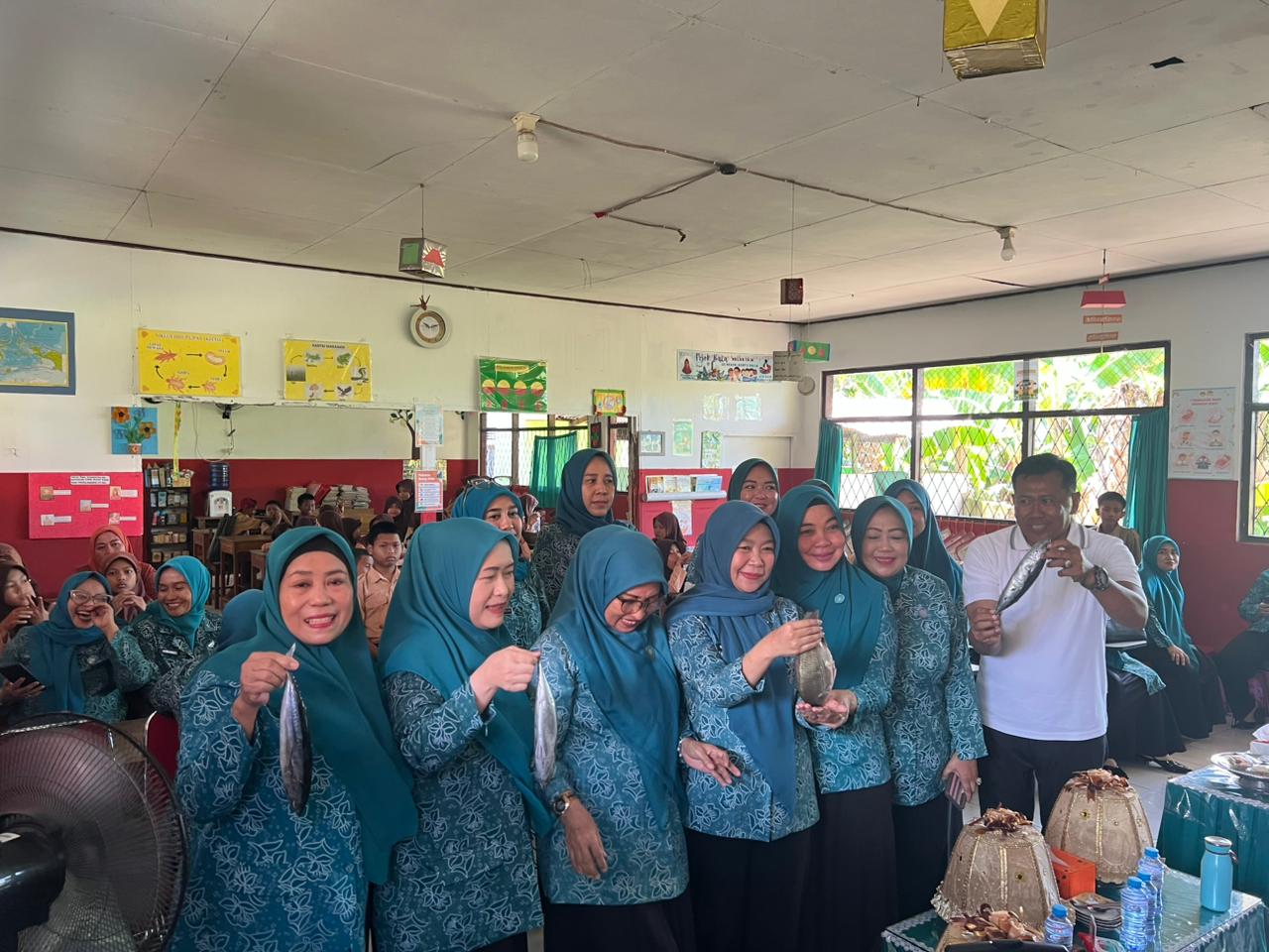 Lanjutkan Bantuan, Pemprov Sulsel Kirim Logistik Kemanusiaan ke Aceh, Sumut, dan Sumbar