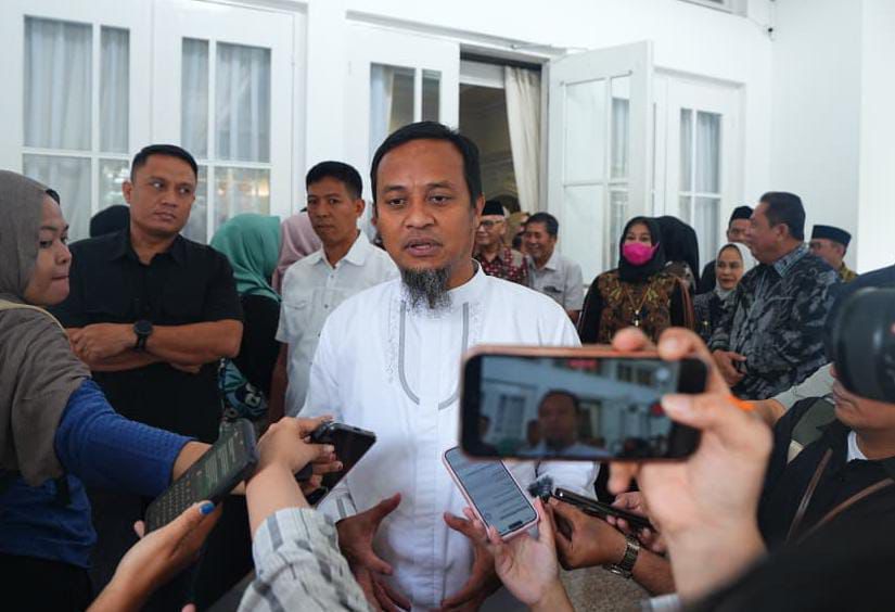 Gubernur Sulsel Fasilitasi Dialog Tokoh Luwu Raya dengan Ketua Komisi II DPR RI