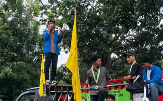 Sejumlah Kasus Dianggap Mandek! PMII Bone Gelar Aksi Depan Polres