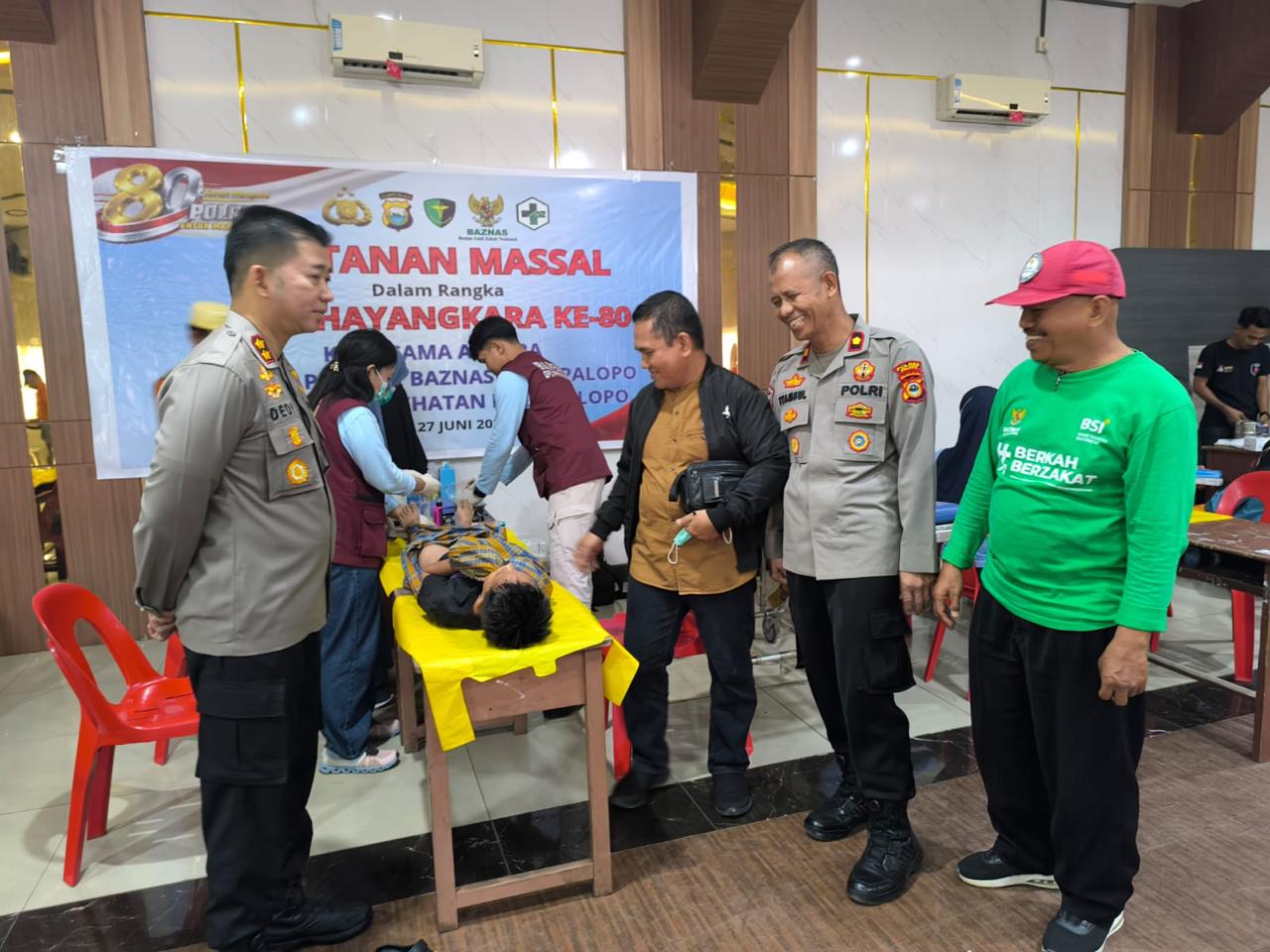Sambut Hari Bayangkara Ke-80, BAZNAS Palopo Gelar Khitan Massal Gratis