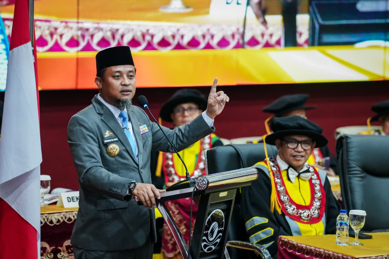 Dies Natalis ke-65 UNM, Andi Sudirman: Kampus Harus Jadi Dapur Orang Cerdas