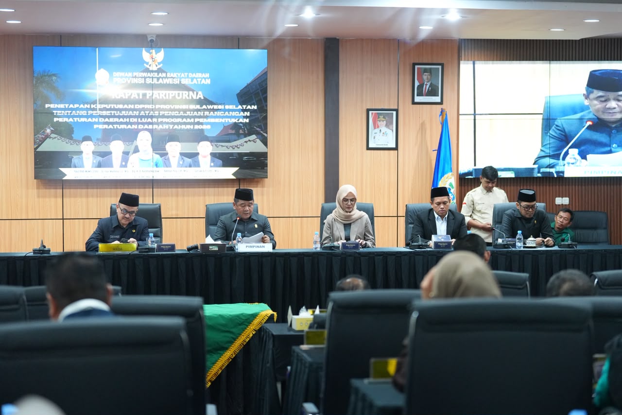 Pemprov Sulsel Ajukan Dua Ranperda Strategis, DPRD Berikan Persetujuan