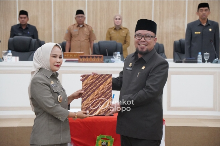 Hadiri Rapat Paripurna DPRD 2025, Walikota Palopo Sampaikan Hal Ini