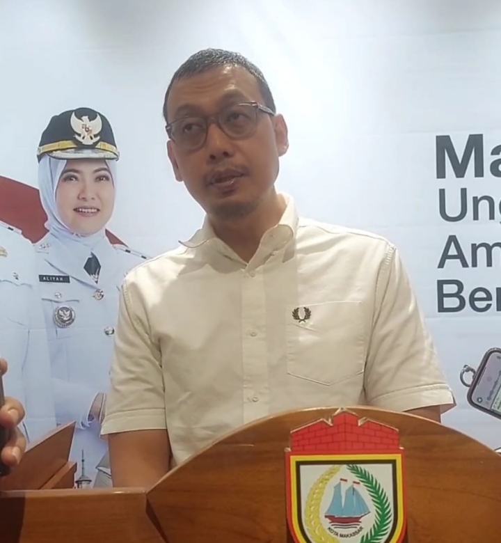 Sekda Zulkifly Sebut Seragam Sekolah Gratis di Makassar Hasil Efisiensi Belanja Daerah