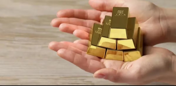Harga Emas Mengalami Turun ke Level Terendah dalam Tiga Pekan Ini
