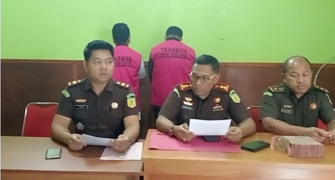 Kejari Halmahera Tangkap Dua Tersangka Baru Kasus Korupsi Proyek Perumahan Lelilef Weibulan