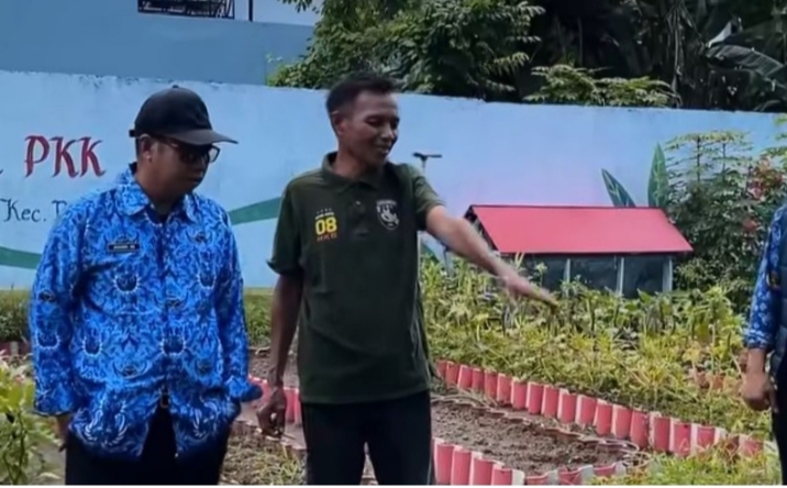 Dinas Lingkungan Hidup Lakukan Kunjungan ke Sejumlah Bank Sampah di Kota Makassar