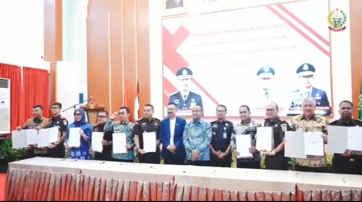 Pemprov Sulsel dan Kejati Teken MoU Implementasi KUHP Baru dan Pidana Kerja Sosial