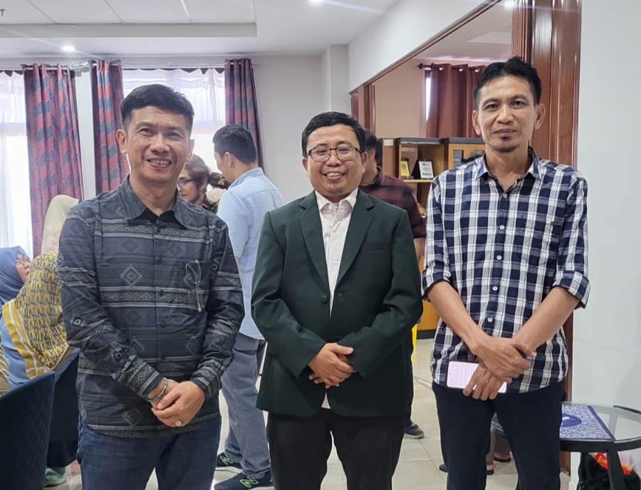 Ucapan Selamat untuk Dr. Muhammad Rusdi, S.Si., M.Si., Apt. Atas Keberhasilan Menuntaskan Ujian Disertasi 