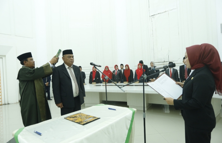 Wali Kota Palopo Resmi Lantik Kepala Dinas Perindustrian yang Baru