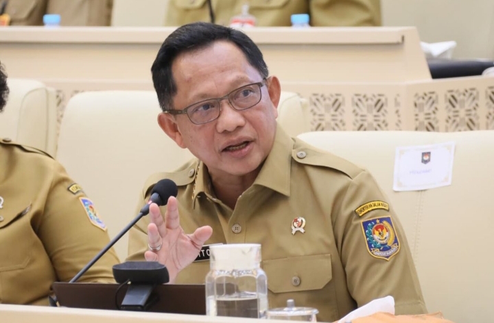 Revolusi Cara Kerja ASN Dimulai! WFH Setiap Jumat Resmi Diberlakukan