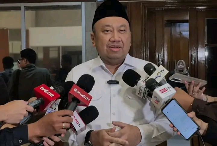 DPR RI Fraksi PKB Usulkan Semua Guru Honorer di Angkat Semua Jadi PNS