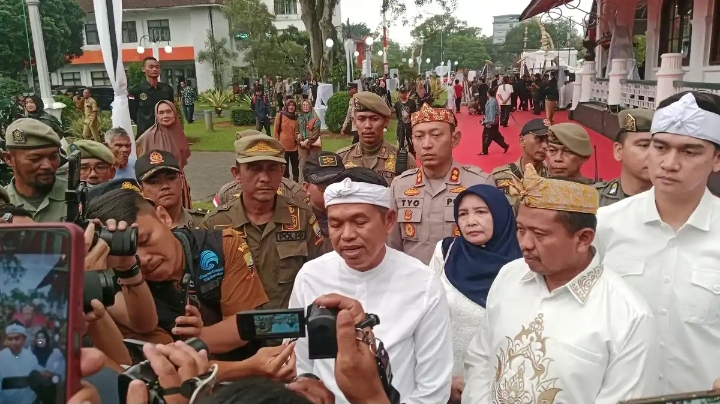Digusur dari Trotoar, PKL Cicadas Menolak Kompensasi Rp10 Juta