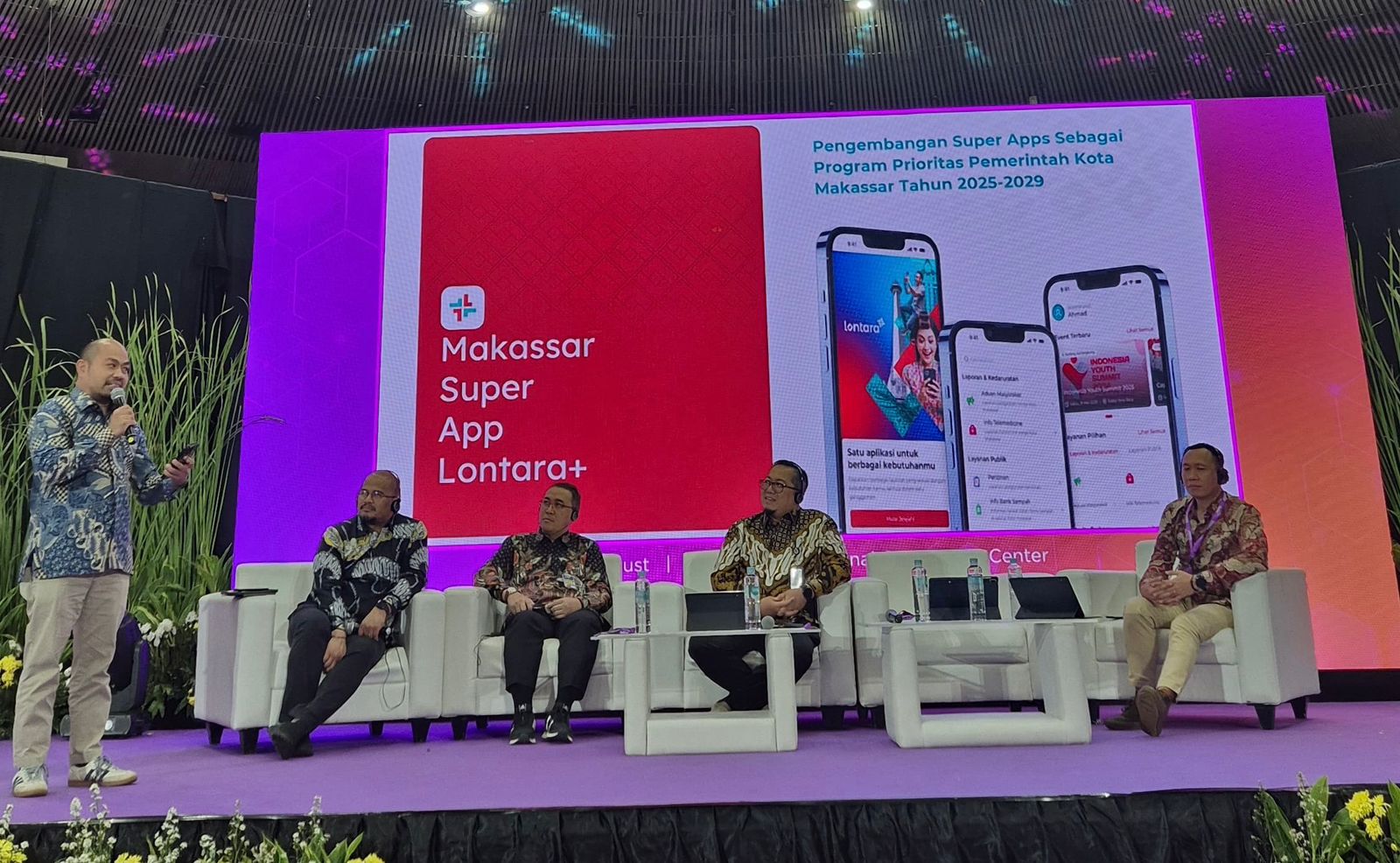 Kadis Kominfo Muhammad Roem jadi Pembicara Event Digital Transformation Indonesia Conference & Expo