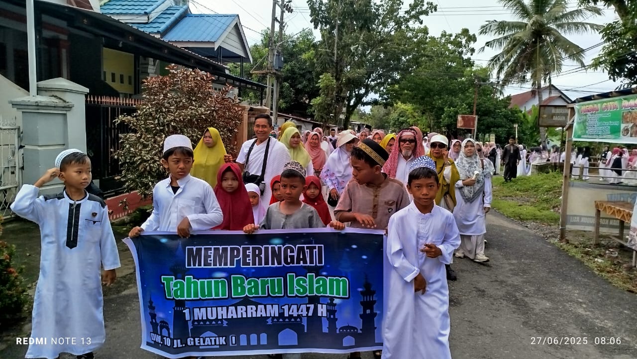 Semarak Pawai Hijrah 1447 H, Warga Perumnas Tumpah Ruah di Jalan