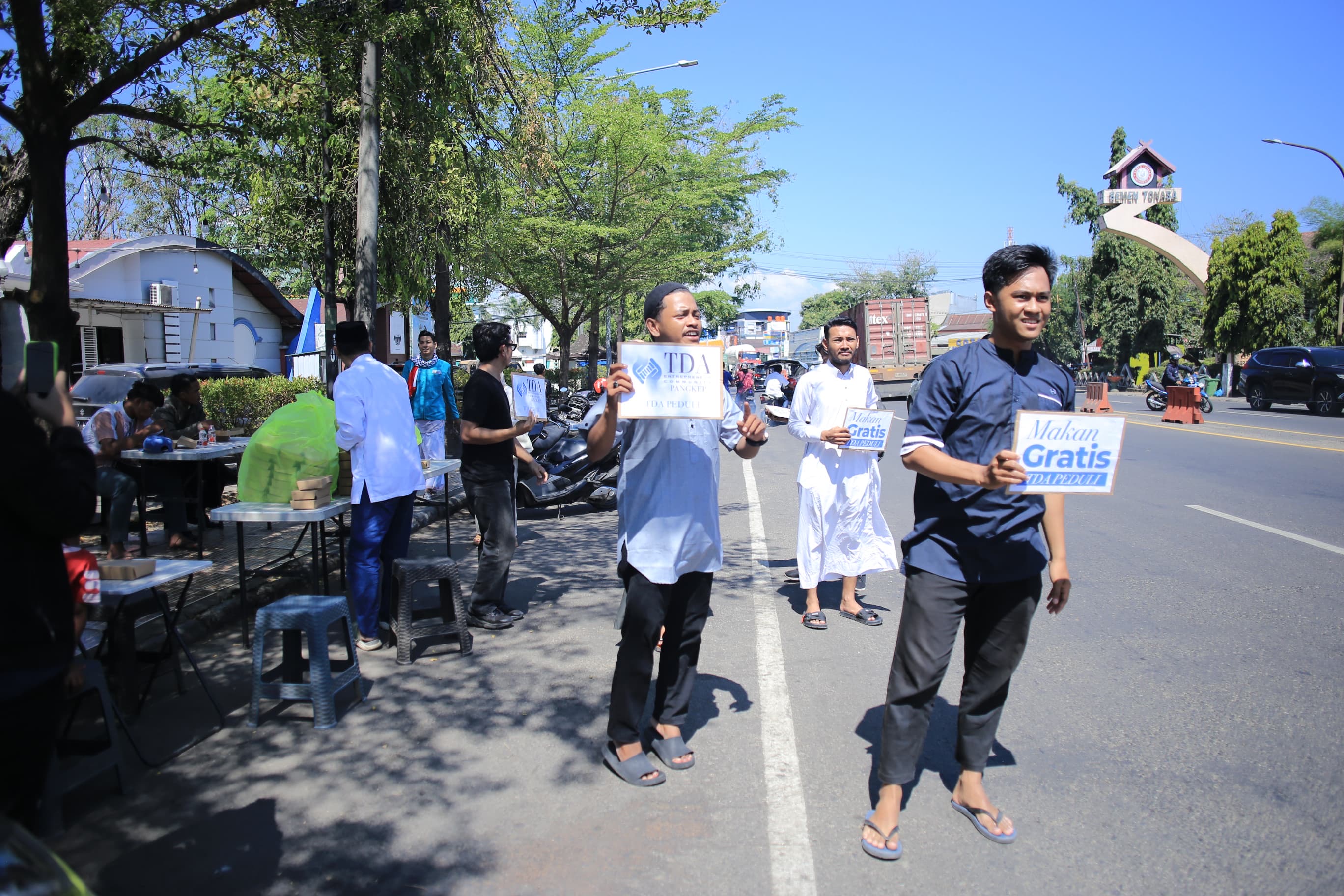 TDA Pangkep Peduli Gelar Charity Food, Langkah Kebaikan Menuju Launching