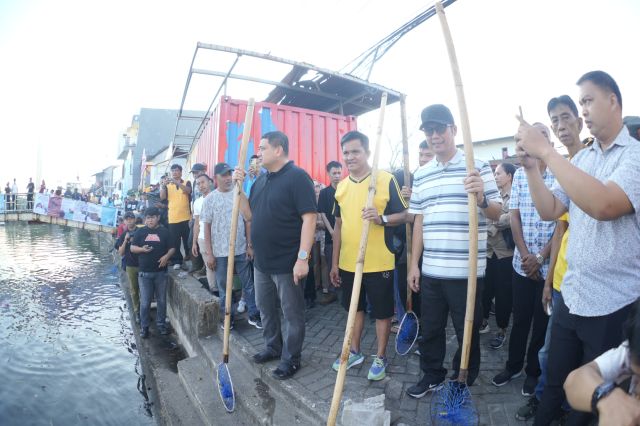 Jumat Bersih, Wali Kota Munafri: RT/RW Harus Kelola Sampah dan Urban Farmin