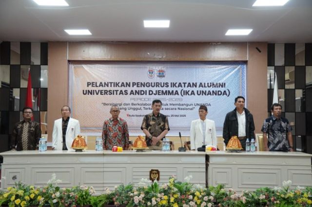Pj Wali Kota Palopo Hadiri Pelantikan IKA UNANDA, Dorong Kolaborasi Alumni untuk Bangun Daerah
