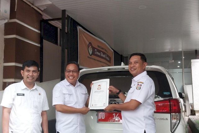 Usai Dilantik Jadi Kepala Bappeda, Dahyal Tunjukan Integritas: Kembalikan Seluruh Aset ke Sekretariat DPRD Makassar