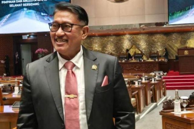 6 Tahun Konsisten, Legislator Amure Kembali Bantu Ribuan Pelajar Lewat Beasiswa PIP