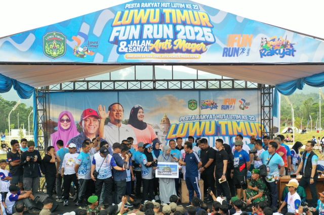 Tangis Nurlina dan Senyum Para Pelajar, Gubernur Sulsel Beri Umrah & Beasiswa di Fun Run Lutim 2025 dan Anti Mager Sulsel
