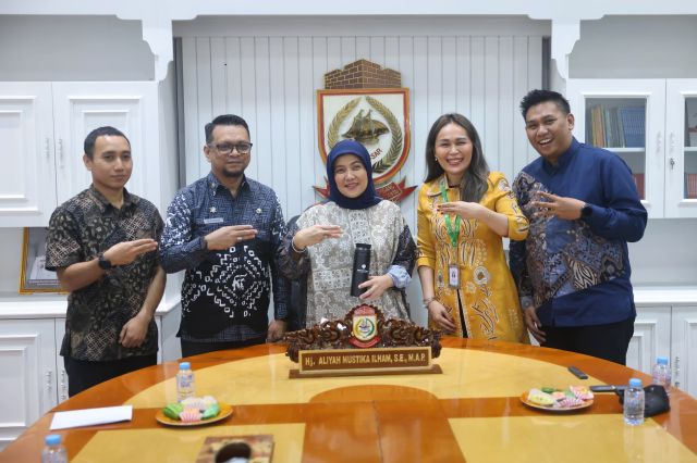 Aliyah Mustika Ilham Terima Audiensi PT. Equity Life Indonesia