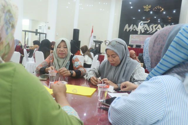 Tiga Hari Belajar Kriya Logam, Peserta Sampaikan Apresiasi untuk Dekranasda Makassar