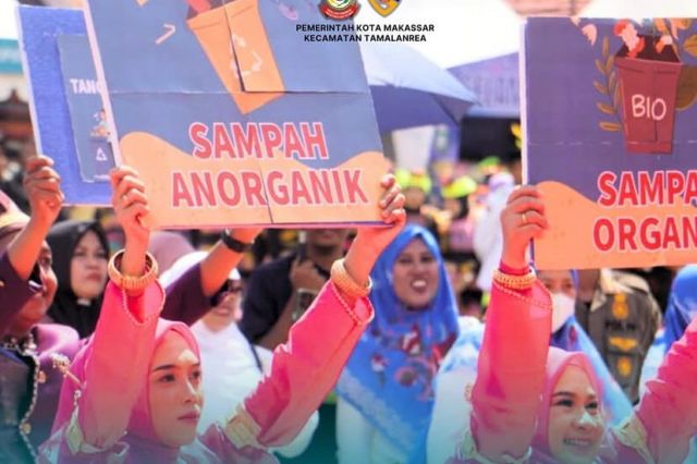 Ketua TP PKK Kecamatan Tamalanrea Turut Hadir di Jambore dan HKG Sulsel ke 53 tahun di Kabupaten Bone