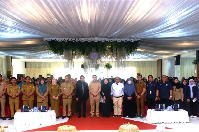Pemkot Makassar dan Unibos Luncurkan Eco Circular Hub