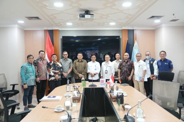 Munafri Perjuangkan Transportasi Laut Warga Sangkarrang ke Pemerintah Pusat