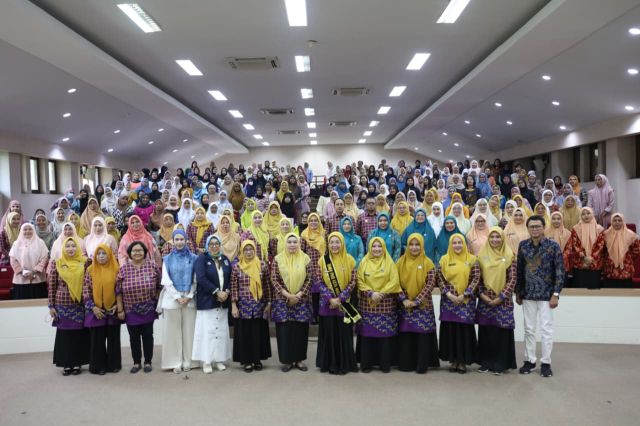 Buka Pelatihan Gizi Anak di Makassar, Melinda Aksa Ajak Orang Tua Jadi Teladan Pola Hidup Sehat bagi Anak